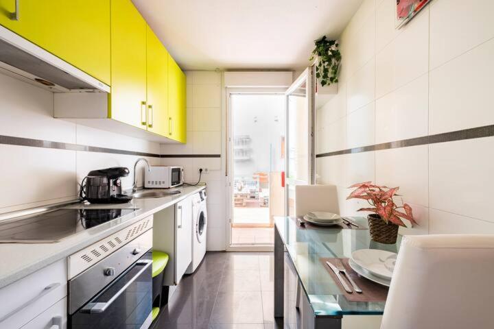 Apartament Especial Grupos A 3 Paradas Del Metro Atocha *